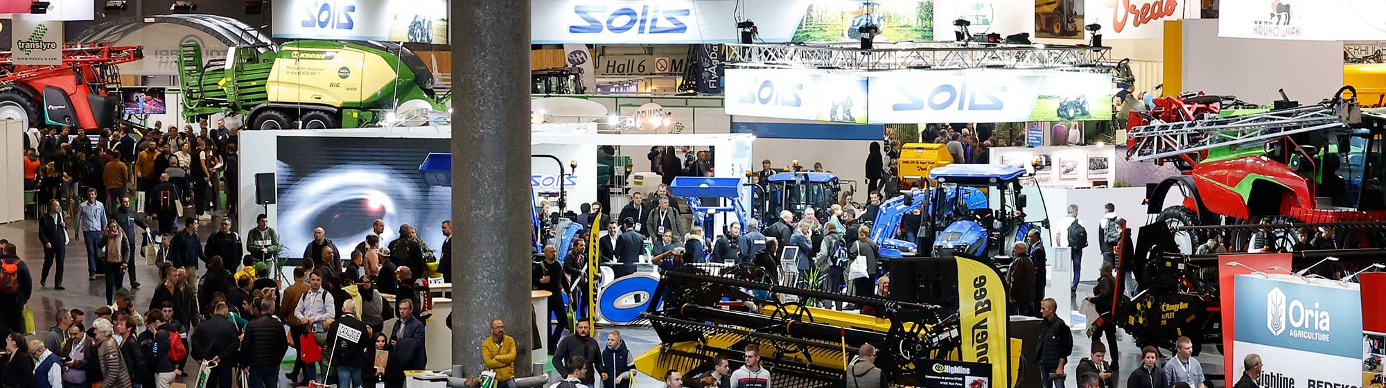 Crowd of visitors at SIMA